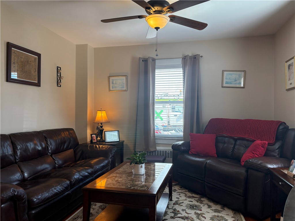 65 Maple Avenue Middletown, RI 02842 - Photo 17 of 24