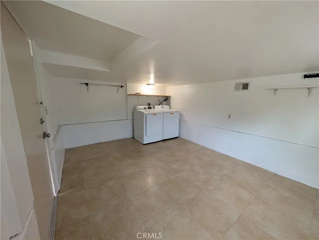 $4,500 | 1108 East Altadena Drive, Altadena, CA 91001