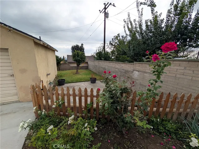 $4,500 | 1108 East Altadena Drive, Altadena, CA 91001