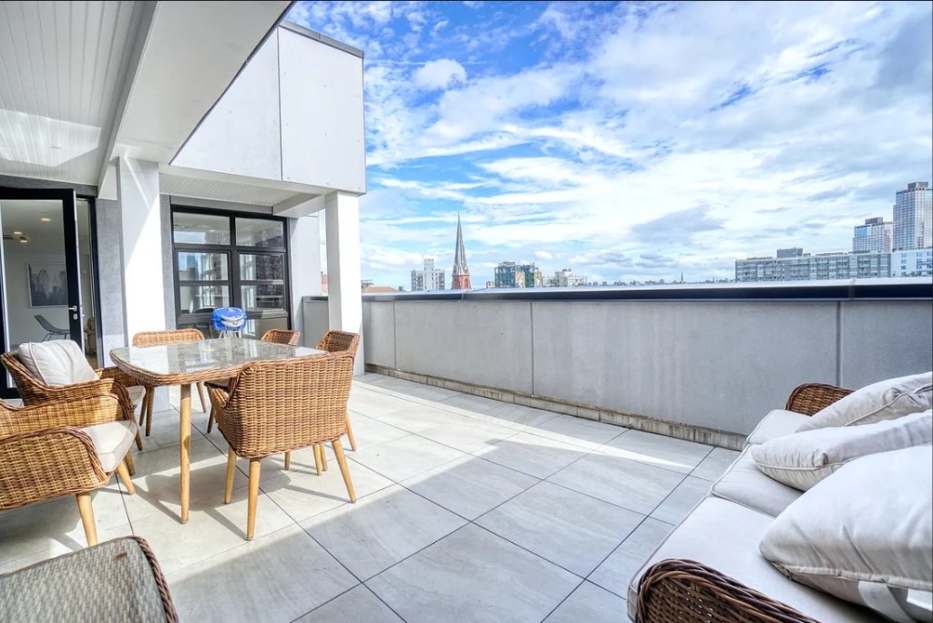 5-33 48th Avenue, Unit 4G Queens, NY 11101 - Photo 12 of 13