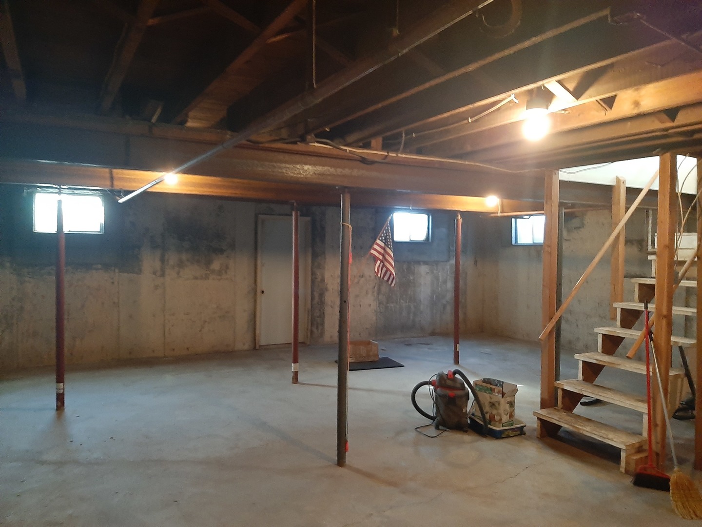 1449 Town Line Road Steward, IL 60553 - Photo 30 of 32 a view of a room with gym equipment