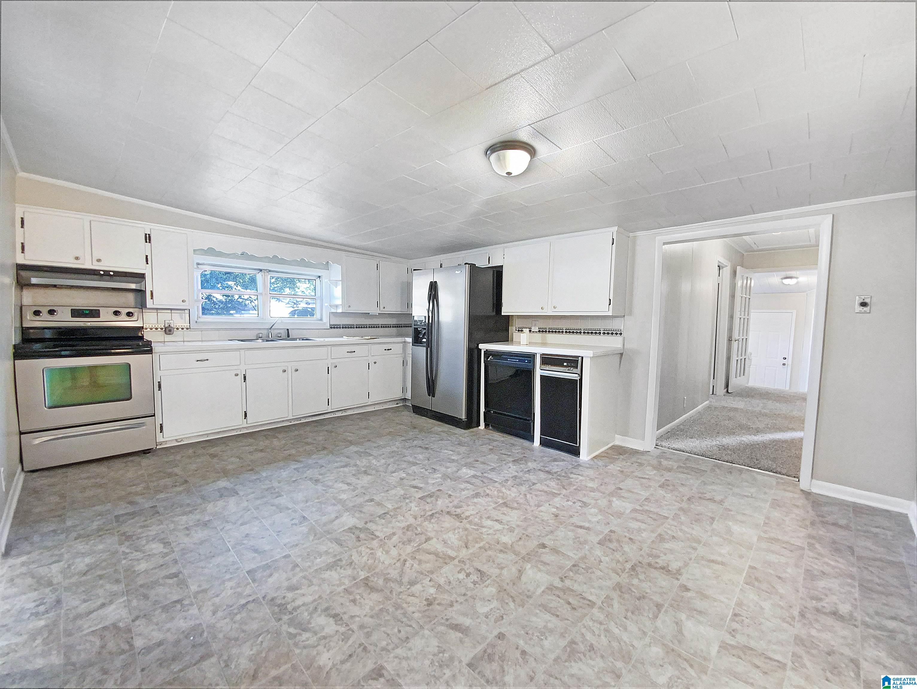 1908 Long 12th Street North Bessemer, AL 35020 - Photo 5 of 19