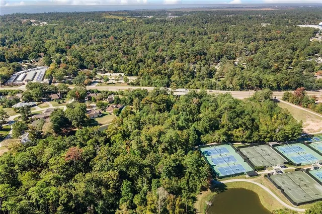 $1,900,000 | 2615 Hwy 190 Mandeville La, Newton, TX 75966