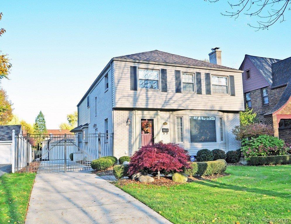 850 Lincoln Road Grosse Pointe, MI 48230 - Photo 1 of 41 1-5 (Copy).jpg