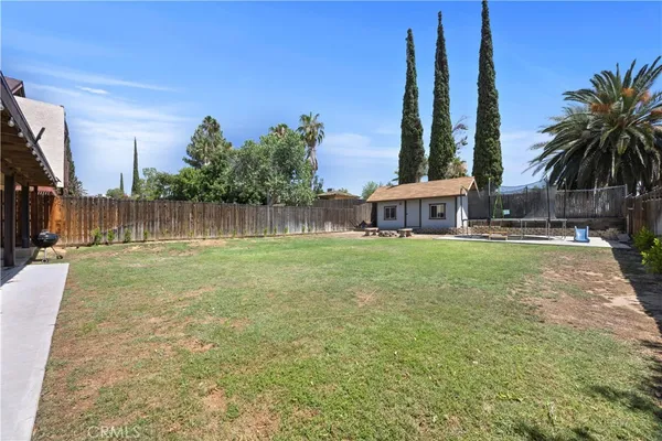 $339,000 | 3319 Maywood Drive, Unit 1, Bakersfield, CA 93306
