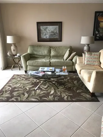 $3,550 | 1001 Benjamin Franklin Drive, Unit 608, Sarasota, FL 34236