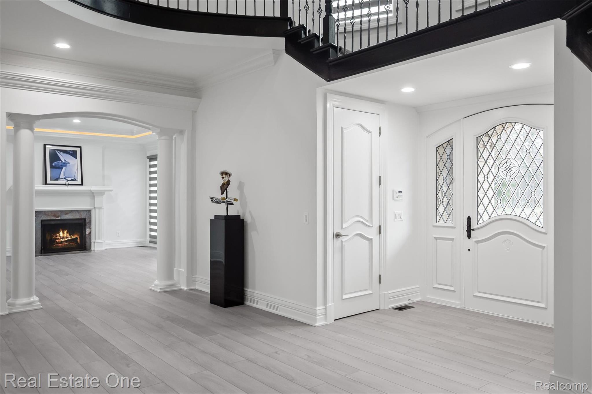 1343 Orchard Ridge Road Bloomfield Hills, MI 48304 - Photo 8 of 58 061-Orchard Ridge-40.jpg
