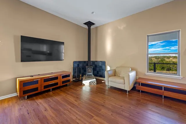 $1,790,000 | Undisclosed Address, Ingram, TX 78025