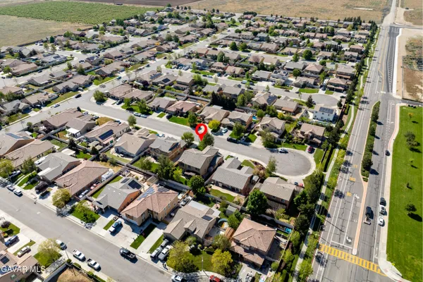 $699,990 | 905 Valerie Lane, Tehachapi, CA 93561