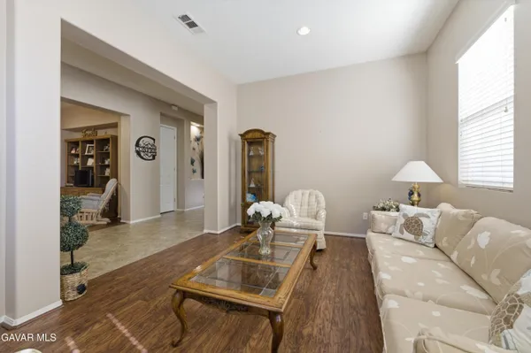 $699,990 | 905 Valerie Lane, Tehachapi, CA 93561