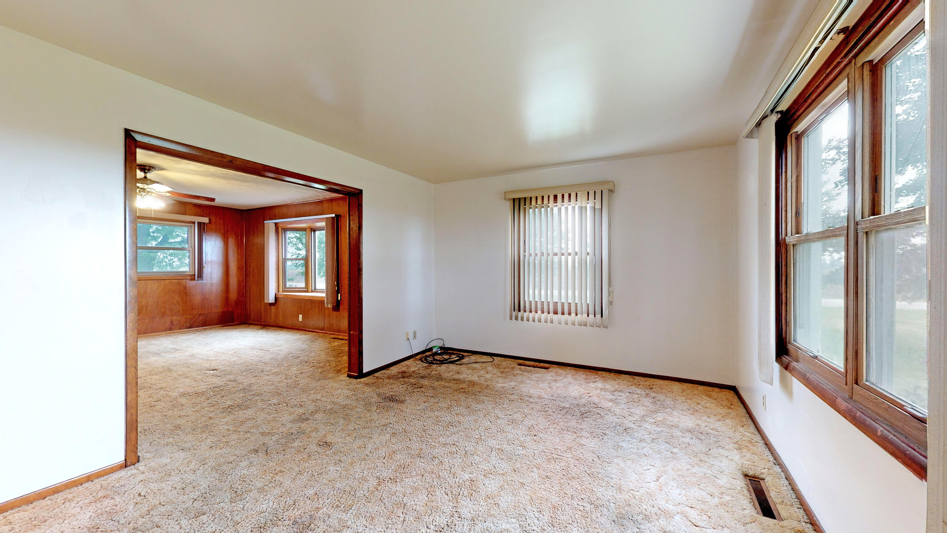 10909 Payne Road Marengo, IL 60152 - Photo 8 of 44 a view of livingroom with front door