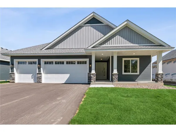 $498,567 | 6334 Goodwin Lane, Wyoming, MN 55092