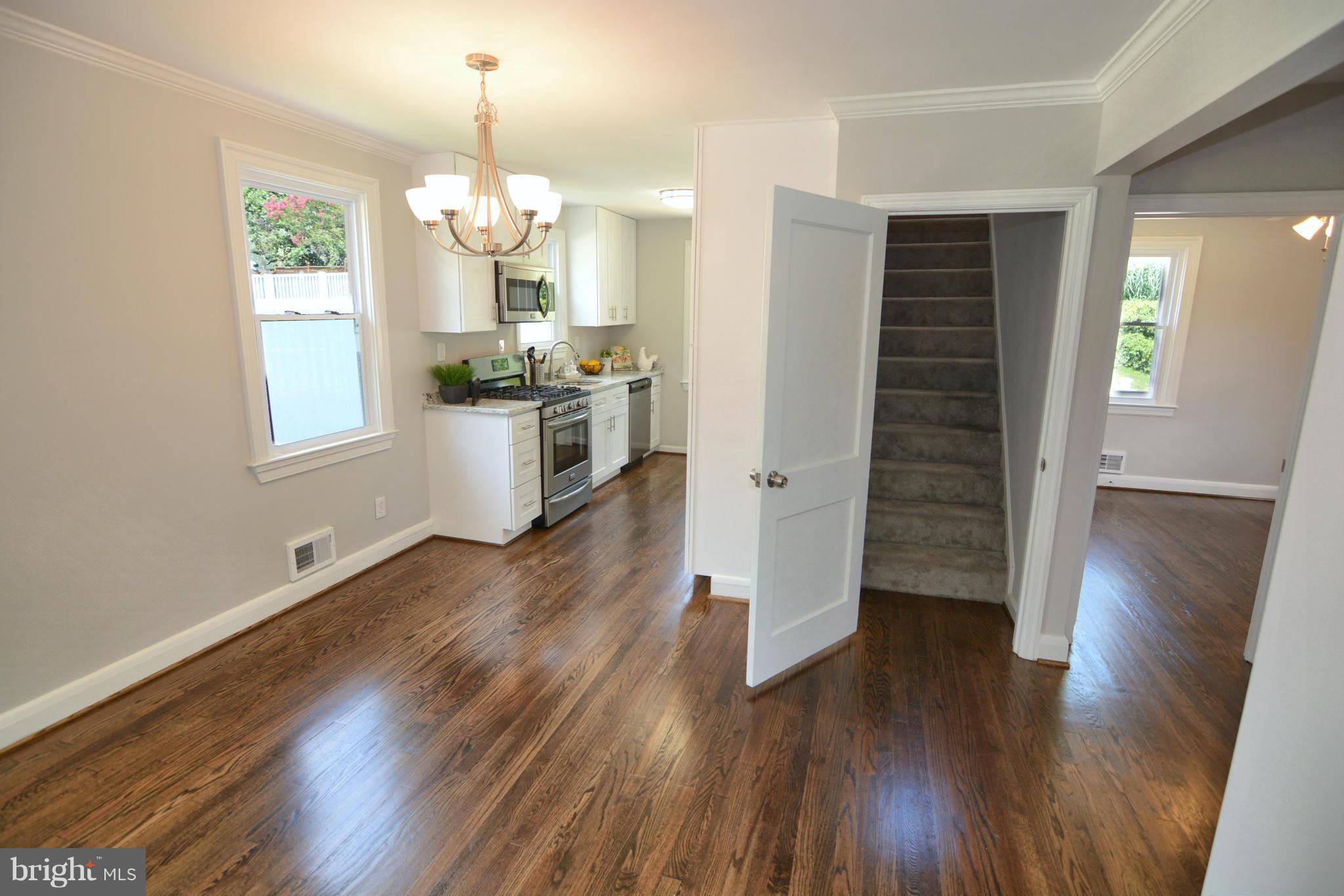 444 Cleveland Road Linthicum Heights, MD 21090 - Photo 6 of 21 Dining Room