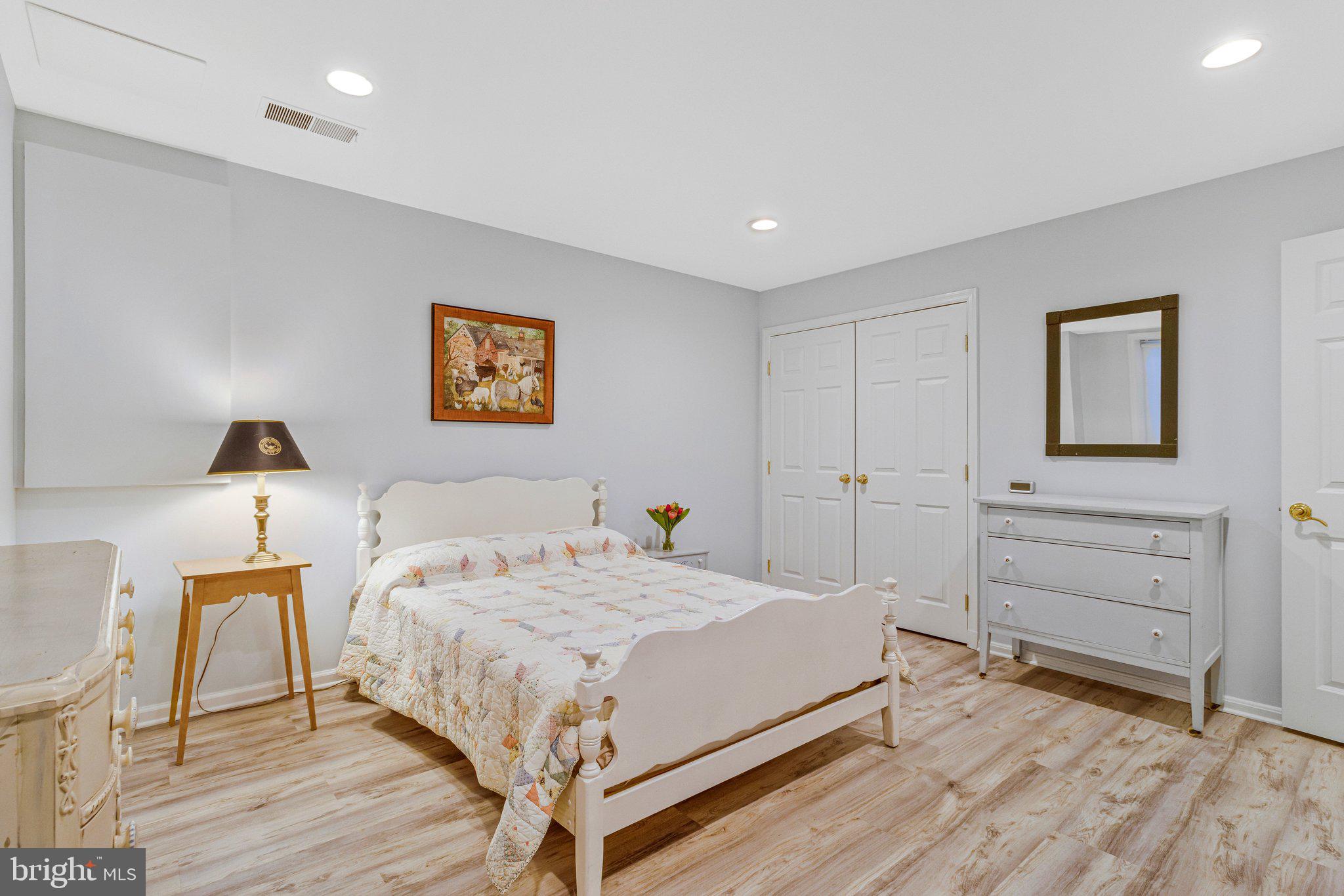 4512 Tournay Road Bethesda, MD 20816 - Photo 40 of 49 BR #3 with double door closet & recessed lights