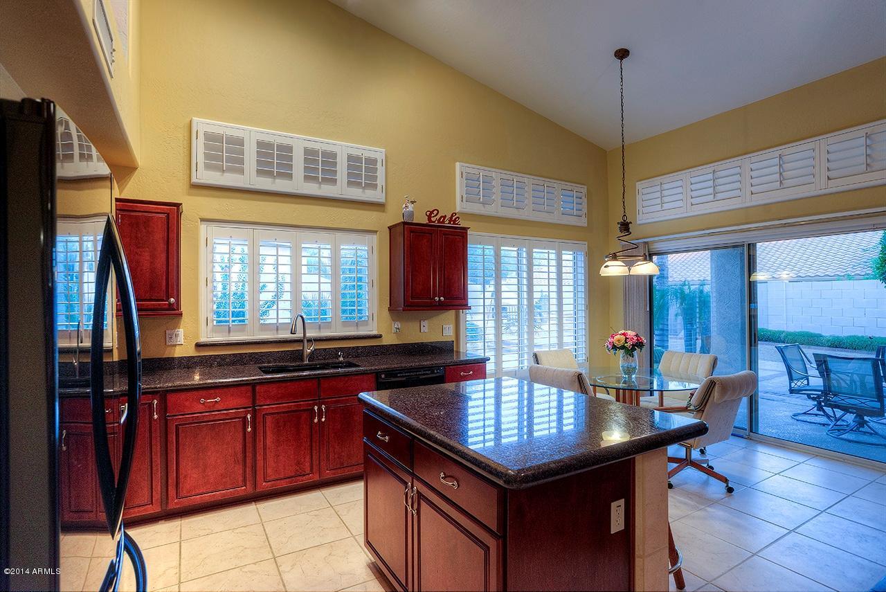 1241 East Presidio Road Phoenix, AZ 85022 - Photo 5 of 25 presidio_05