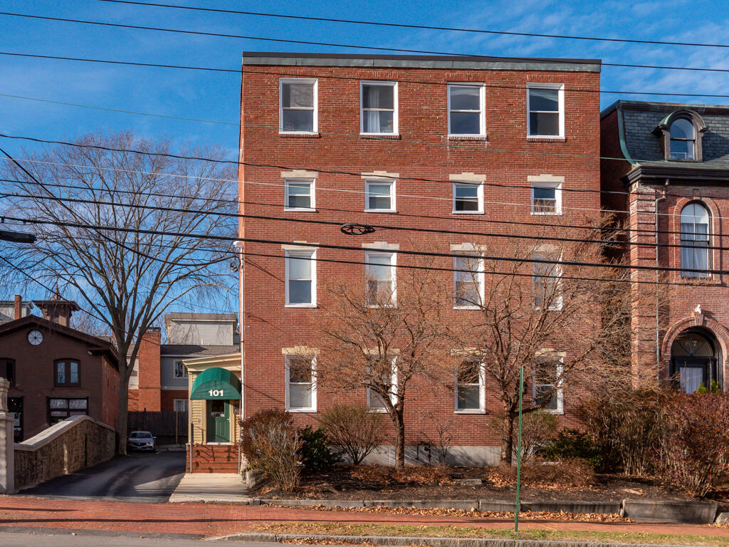101 Danforth Street, Unit 12 Portland, ME 04101 - Photo 1 of 24 101DanforthStUnit12-Portland-01