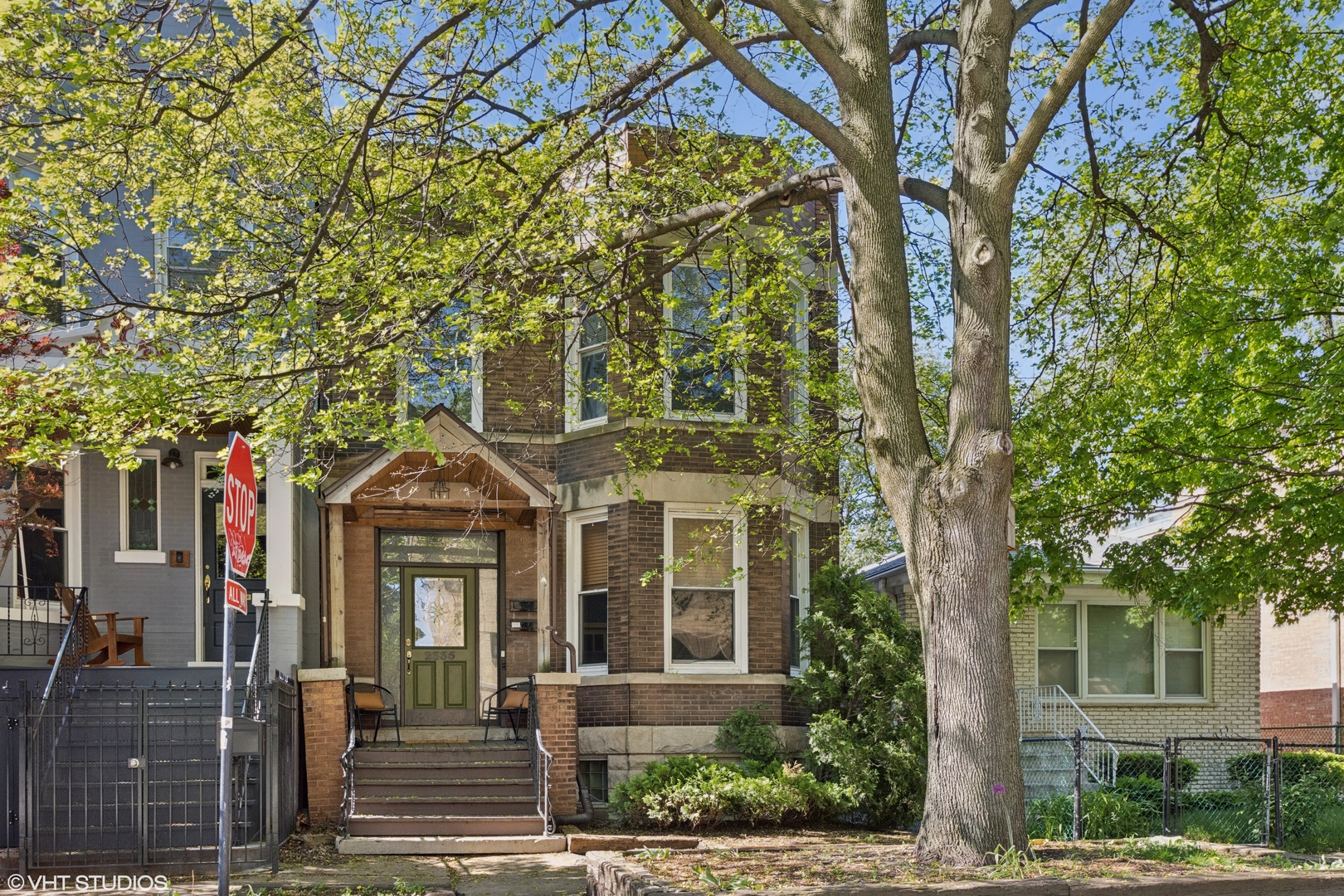 2335 West School Street Chicago, IL 60618 - Photo 1 of 23 a front view of a residential houses