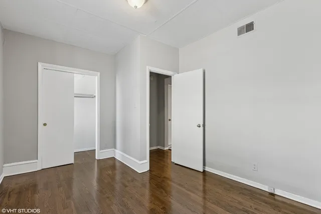 $875,000 | 2335 West School Street, Chicago, IL 60618