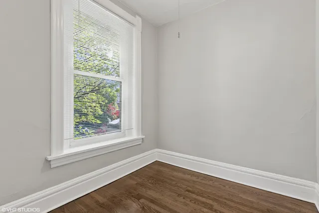 $875,000 | 2335 West School Street, Chicago, IL 60618