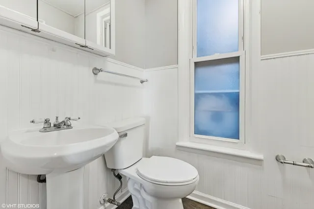 $875,000 | 2335 West School Street, Chicago, IL 60618