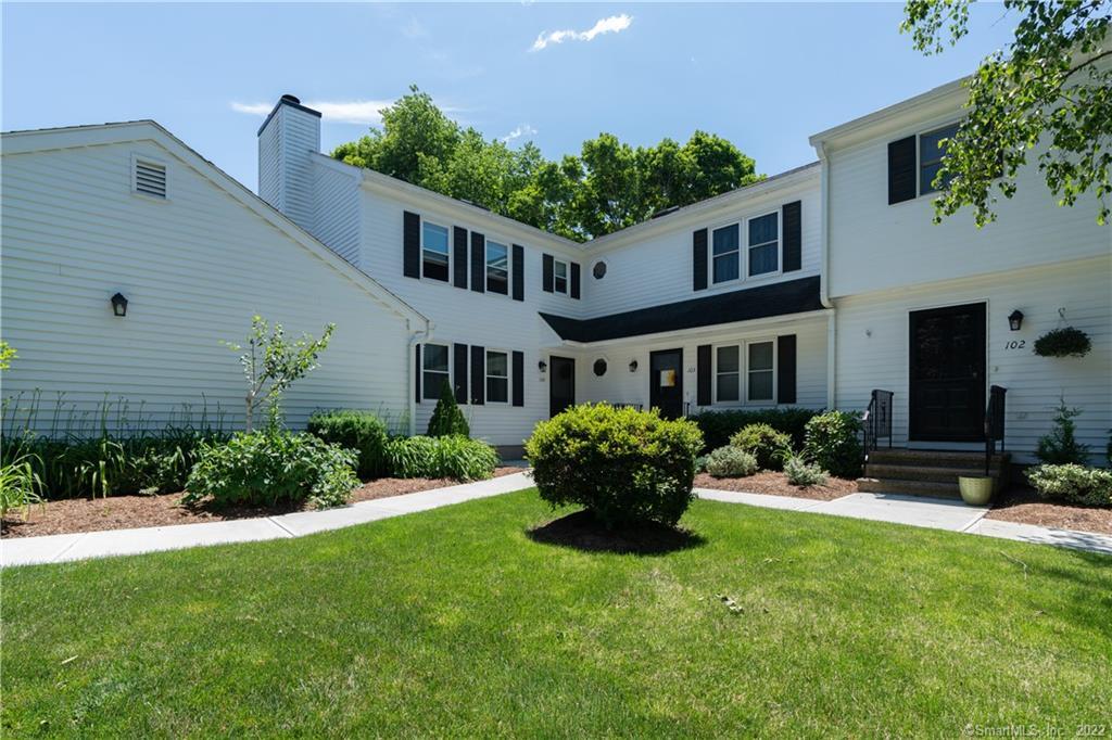 319 Thomaston Road, Unit 104 Watertown, CT 06795 - Photo 1 of 1 Gallery Image 1