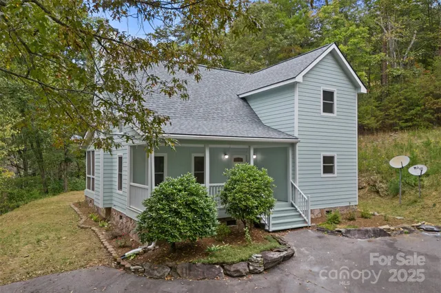 $415,000 | 105 Mission Ridge Drive, Hayesville, NC 28904