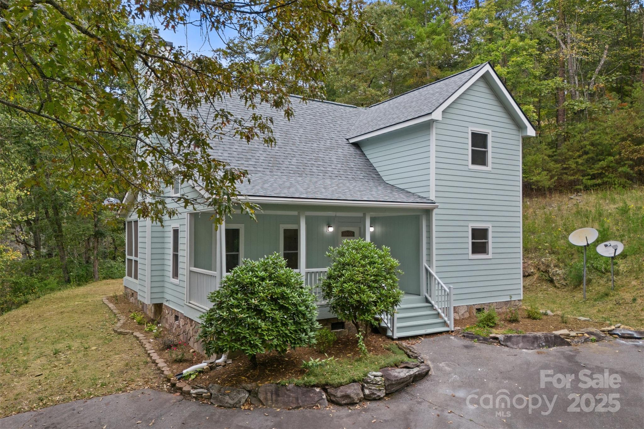 105 Mission Ridge Drive Hayesville, NC 28904 - Photo 1 of 44