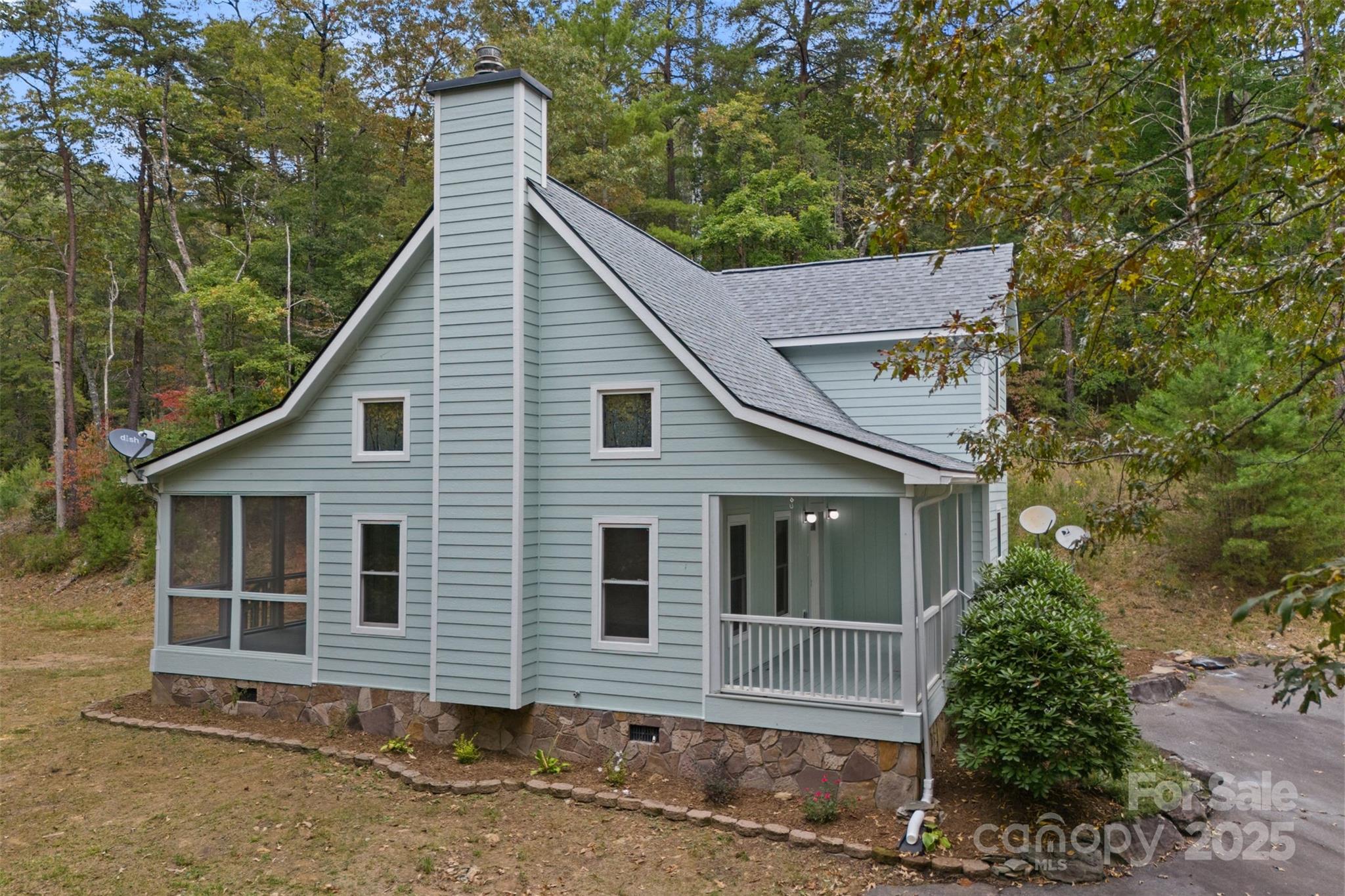 105 Mission Ridge Drive Hayesville, NC 28904 - Photo 3 of 44