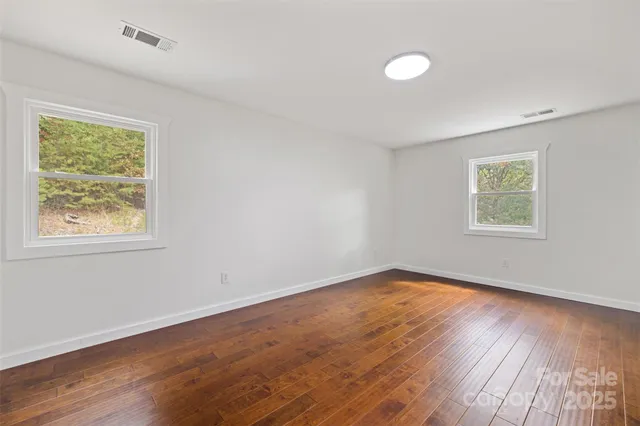 $415,000 | 105 Mission Ridge Drive, Hayesville, NC 28904