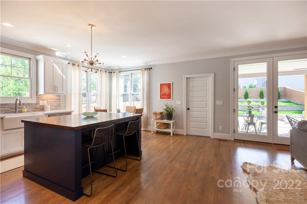 4405 Raney Way Charlotte, NC 28205 - Photo 12 of 42 Gallery Image 12