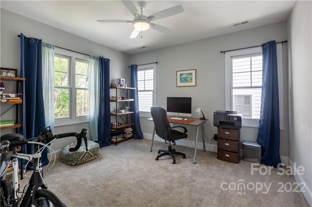 4405 Raney Way Charlotte, NC 28205 - Photo 30 of 42 Gallery Image 30