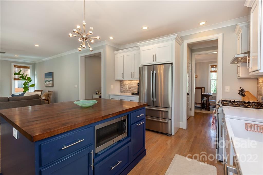 4405 Raney Way Charlotte, NC 28205 - Photo 9 of 42 Gallery Image 9