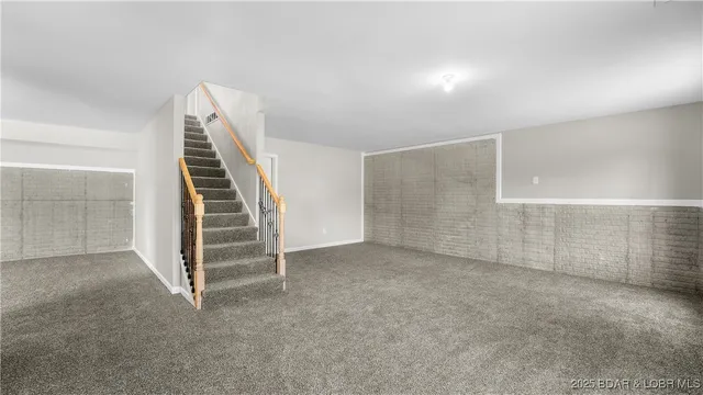 $349,900 | 103 Primrose Lane, Camdenton, MO 65020