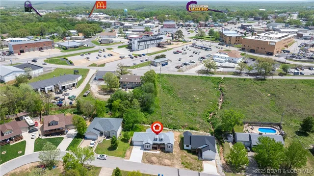 $349,900 | 103 Primrose Lane, Camdenton, MO 65020