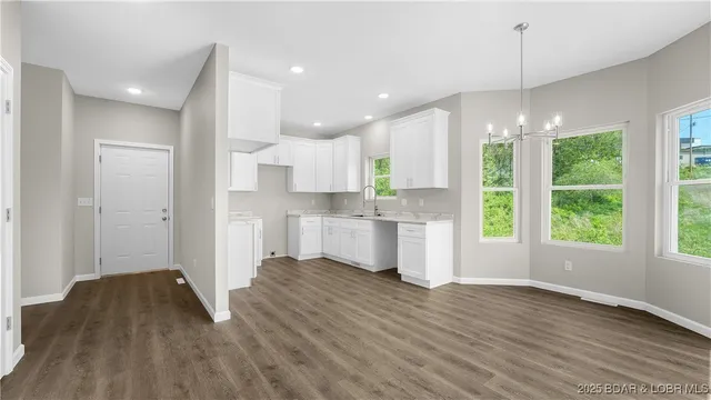 $349,900 | 103 Primrose Lane, Camdenton, MO 65020