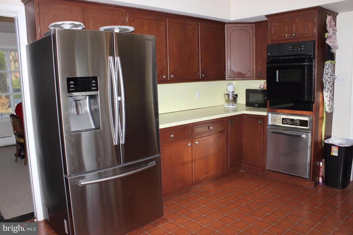 1428 Hillcrest Road Lancaster, PA 17603 - Photo 14 of 25 Gallery Image 14