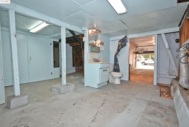 $675,000 | 672 33rd Street, Oakland, CA 94609