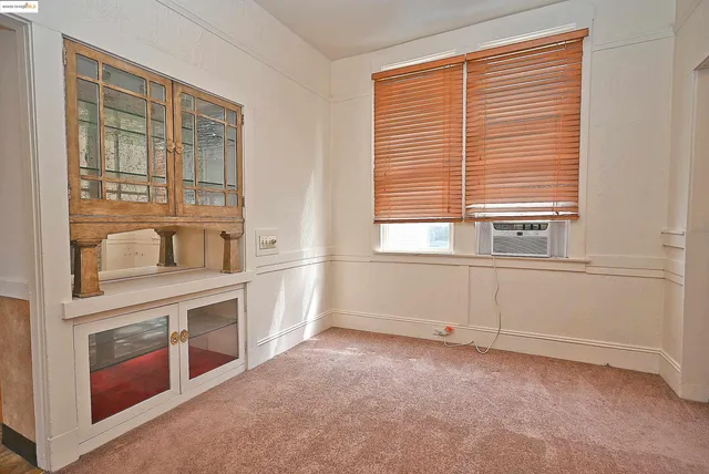 $630,000 | 672 33rd Street, Oakland, CA 94609