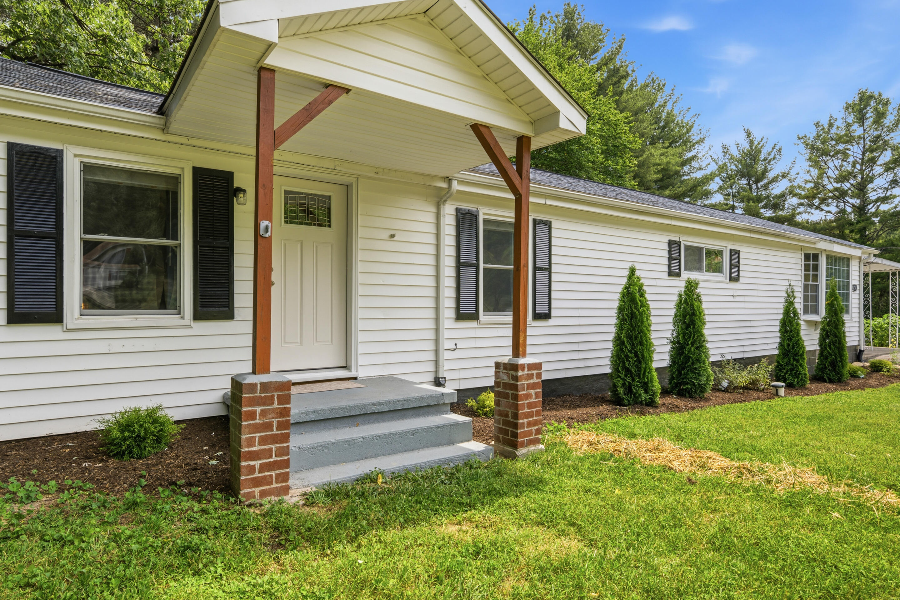 6734 Blacksburg Road Catawba, VA 24070 - Photo 2 of 26 2