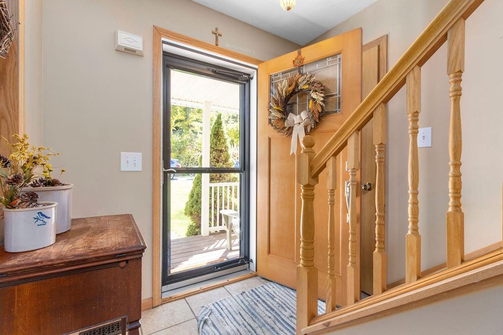 208 Plunket Road Aliquippa, PA 15001 - Photo 2 of 24 Gallery Image 2