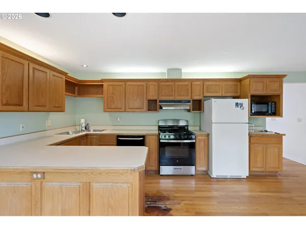 $499,900 | 84 Green Lane, Eugene, OR 97404