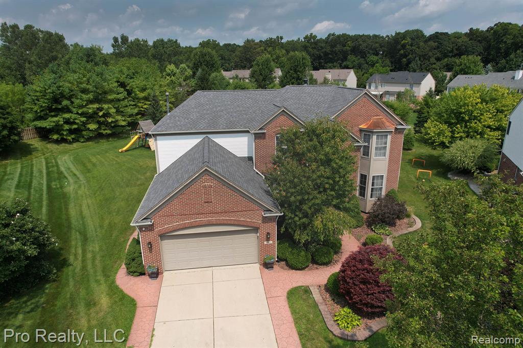 607 Bliss Drive Rochester Hills, MI 48307 - Photo 39 of 40