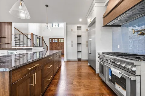 $2,499,900 | 5 Swan View Common Drive, Northborough, MA 01532