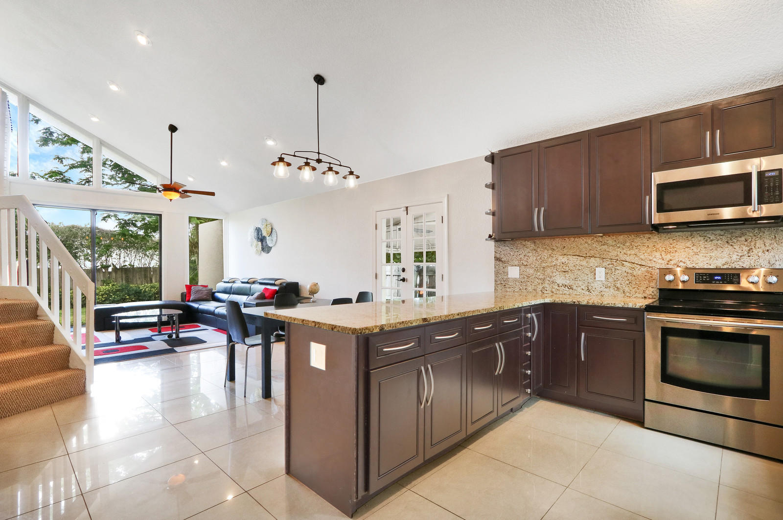 1698 Northwest 13th Street, Unit 1 Boca Raton, FL 33486 - Photo 4 of 25 08_Image_8_of_28_mls