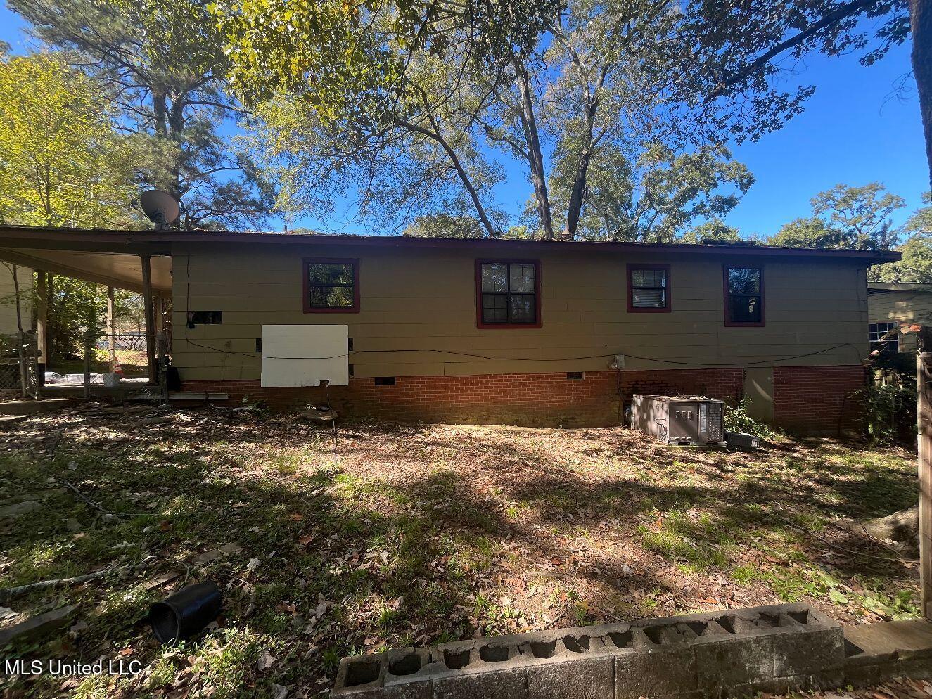 2112 Paden Street Jackson, MS 39204 - Photo 4 of 5 2112 Paden ext back2