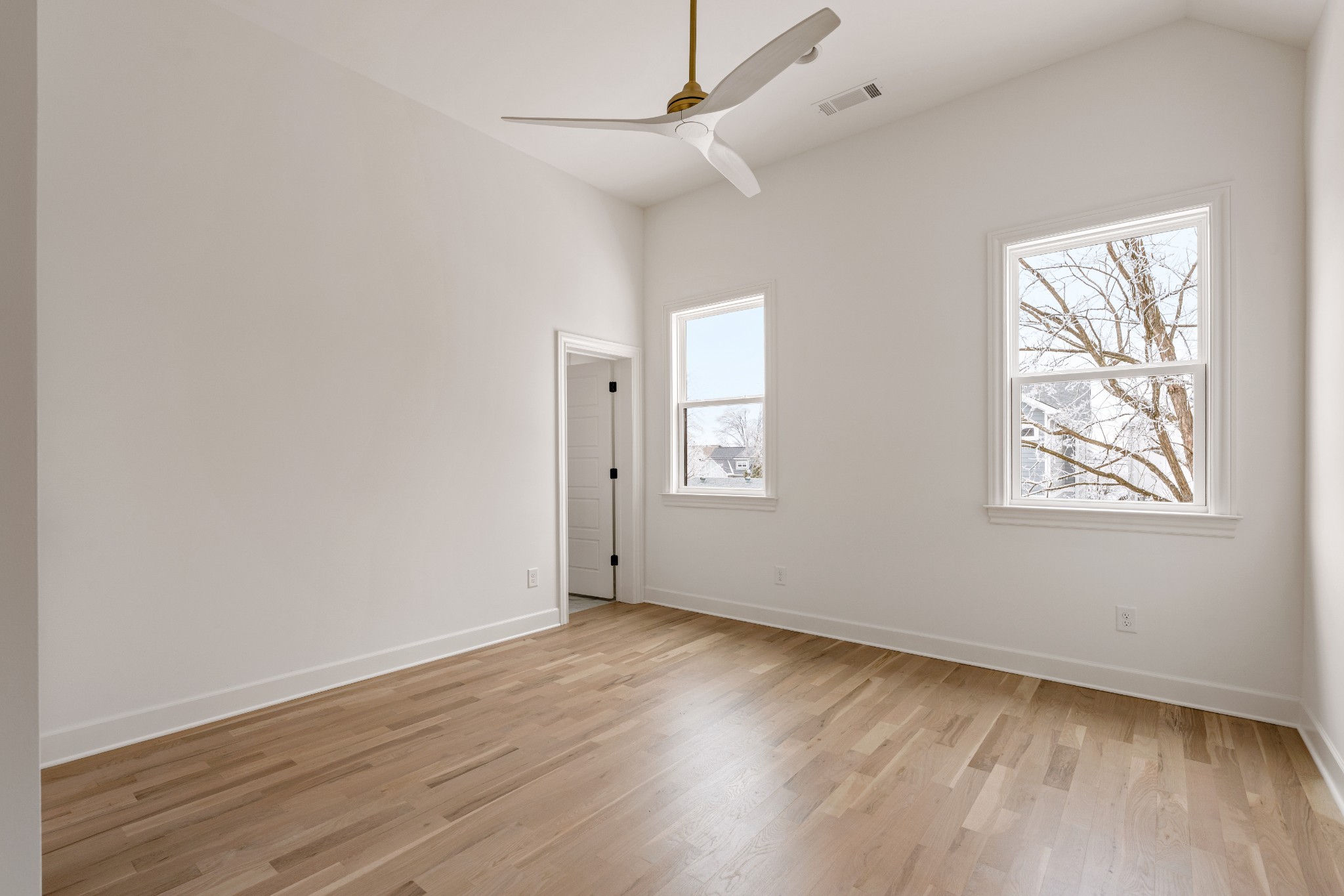 1037 Mitchell Road, Unit B Nashville, TN 37206 - Photo 32 of 45