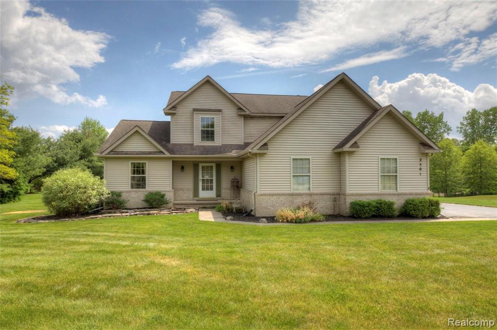 2501 Clivedon Road Howell, MI 48843 - Photo 1 of 74
