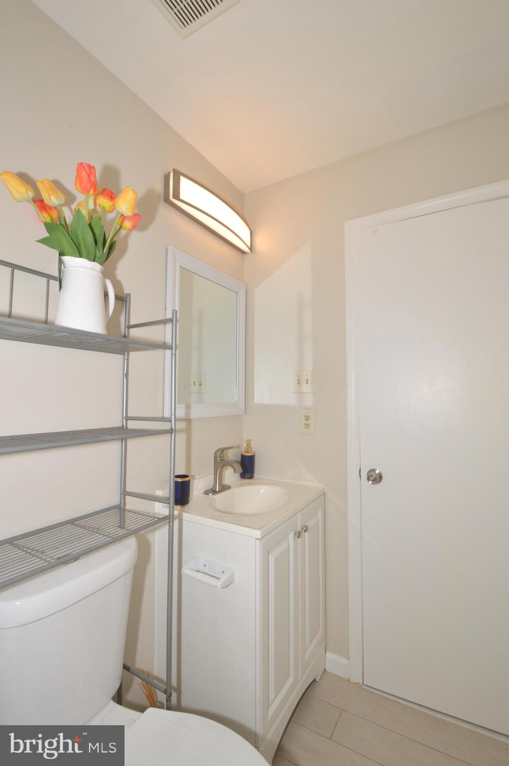 8681 Ridge Road Ellicott City, MD 21043 - Photo 17 of 26 Gallery Image 17