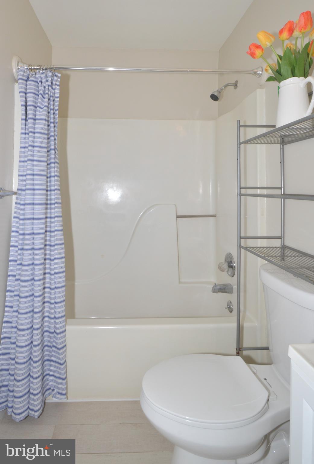 8681 Ridge Road Ellicott City, MD 21043 - Photo 18 of 26 Gallery Image 18