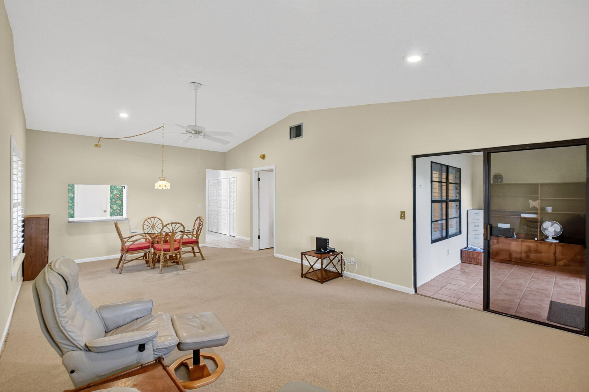 10 Ridge Pointe Drive, Unit D Boynton Beach, FL 33435 - Photo 1 of 49 21-web-or-mls-DSC_3596